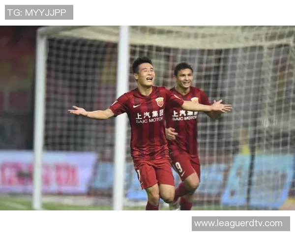 足球明星武磊精彩进球集锦视频回顾展现其超凡技艺与激情瞬间