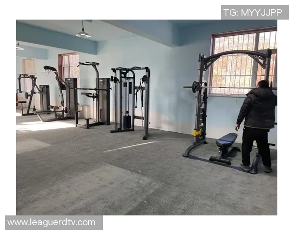 全面解析健身器材使用方法图解助你科学锻炼提升健身效果